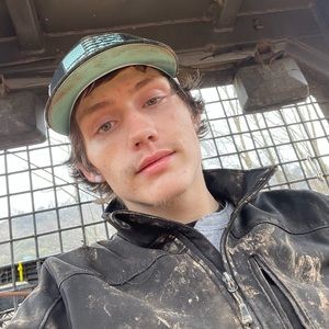 Meet your Posher, Gavin